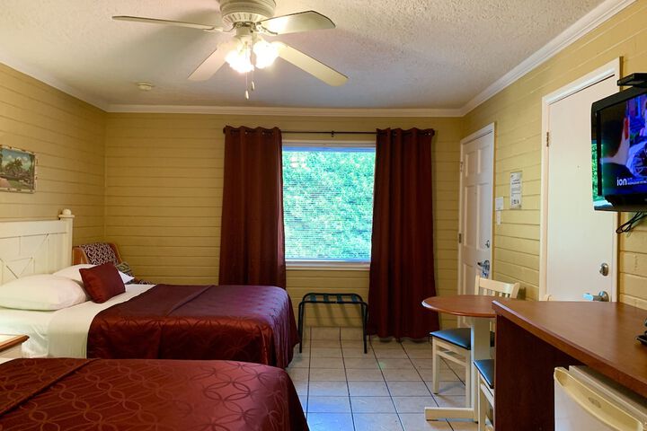 Room 14 of 79