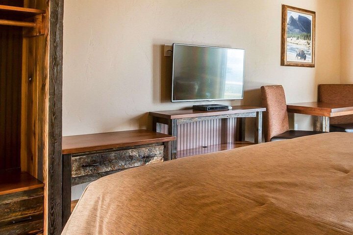 Yellowstone Valley Lodge an Ascend Collection Hotel