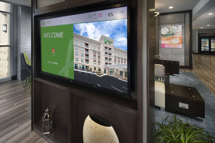 Hotel 5 of 34