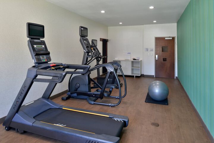 Holiday Inn Express & Suites Carthage by IHG