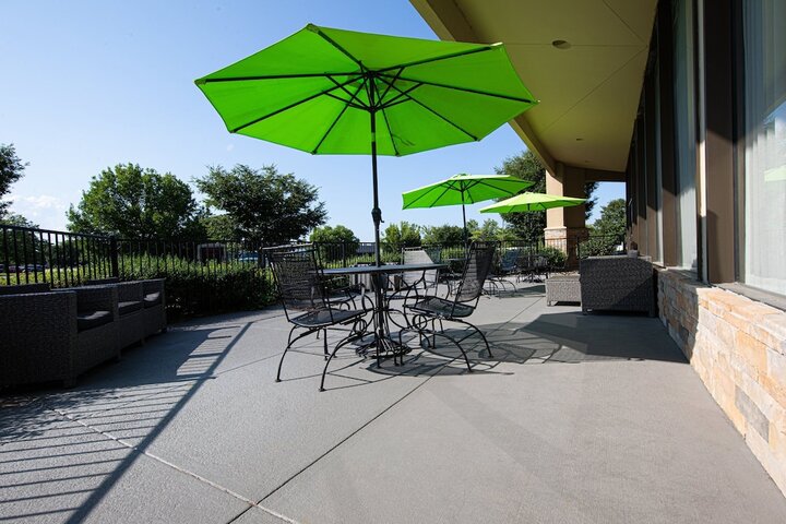 Terrace/Patio 92 of 96