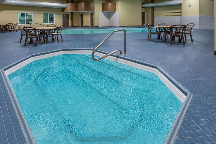 Pool 6 of 84