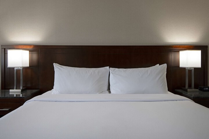 Doubletree by Hilton Hotel Kamloops