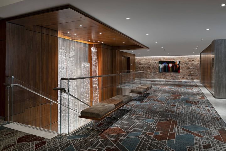 Courtyard by Marriott Washington Downtown / Convention Center