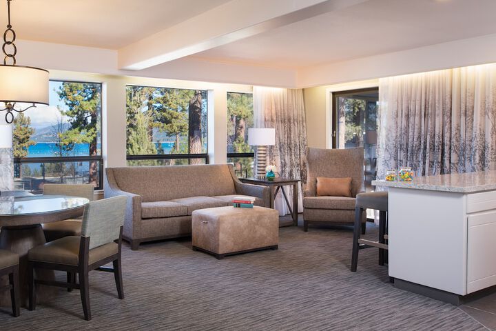 Hotel Azure