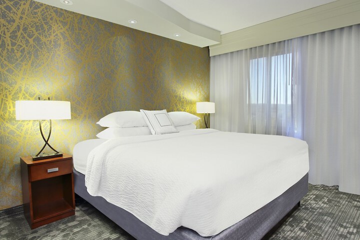 Room 12 of 44