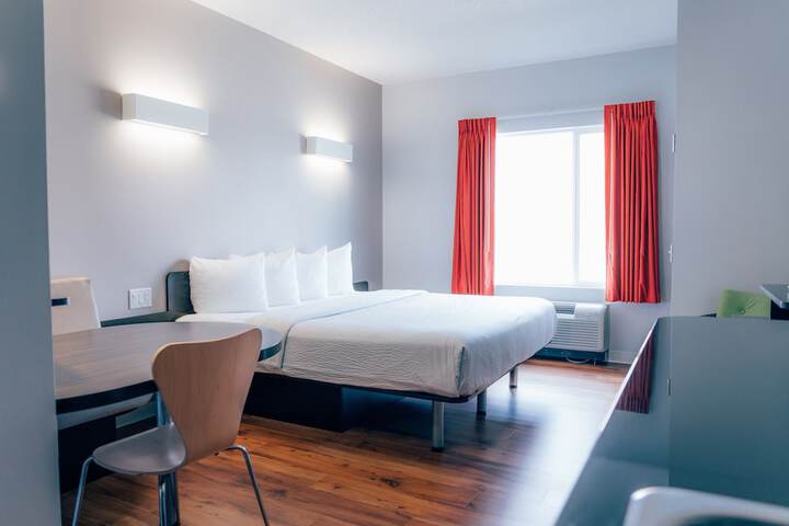 Room 40 of 46