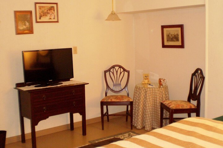 Room 9 of 22