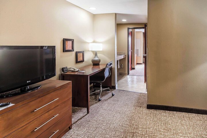 Room 21 of 29