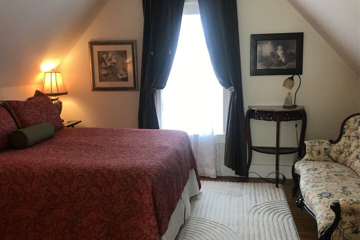 Room 20 of 34