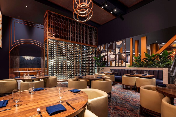 Dining 81 of 113