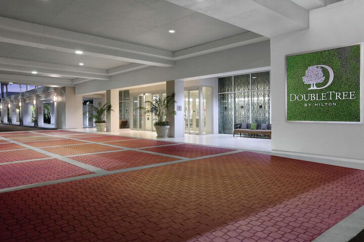 Hotel 3 of 55