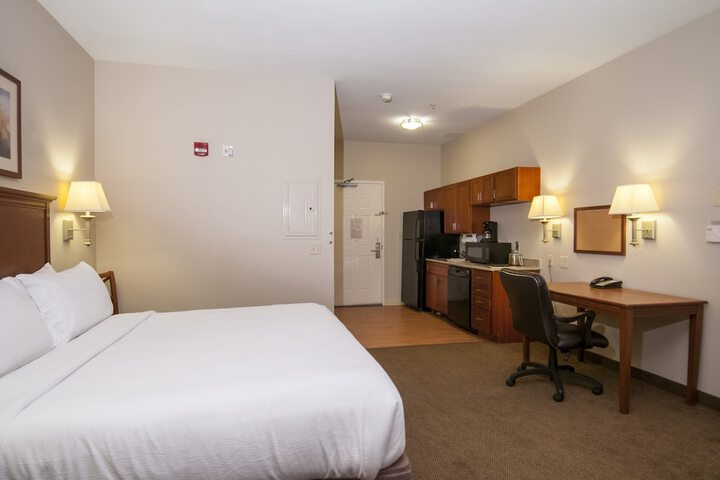 Candlewood Suites FLOWOOD MS by IHG