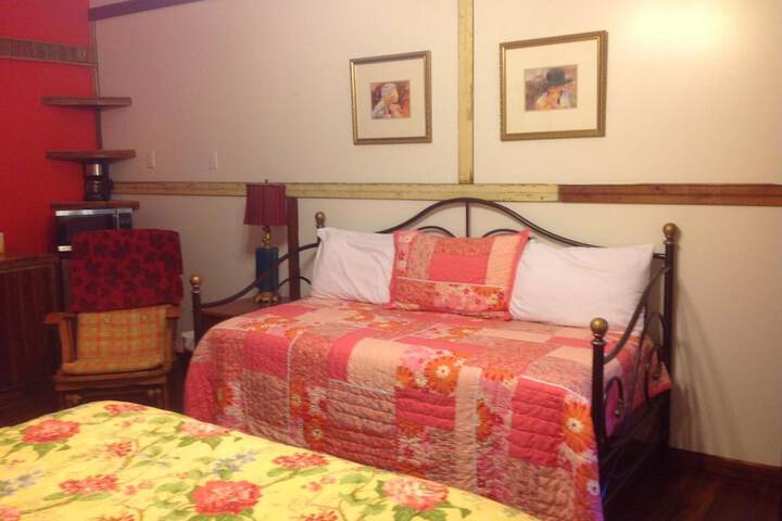 Room 36 of 80