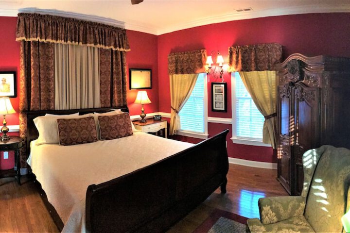 Room 32 of 116