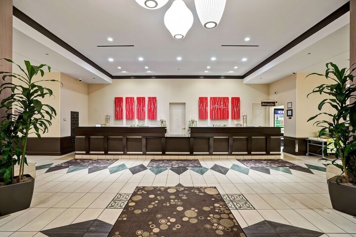 Hotel Interior 6 of 49