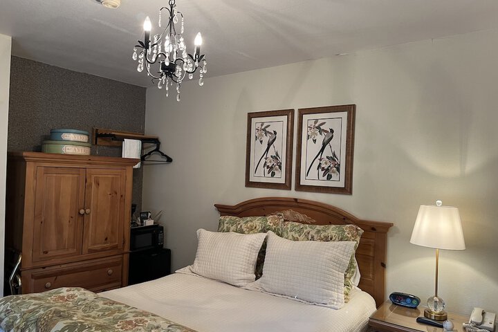Room 43 of 96