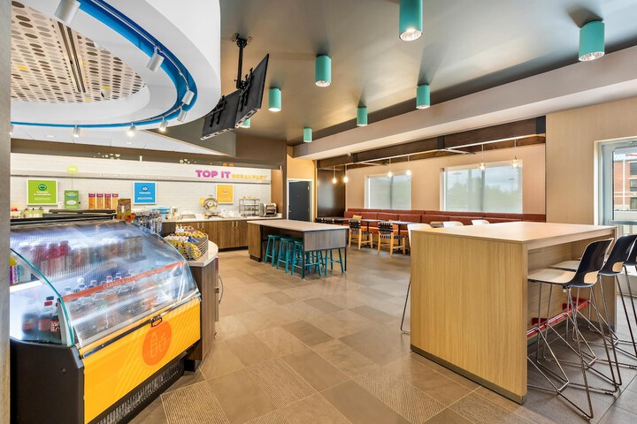 Tru by Hilton Middleburg Heights Cleveland Airport