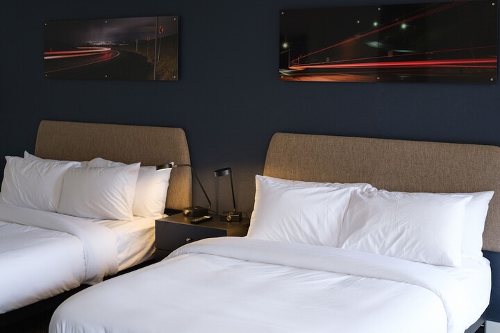 Room 21 of 32