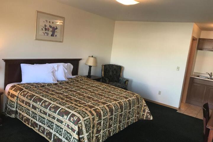 Western Holiday Motel