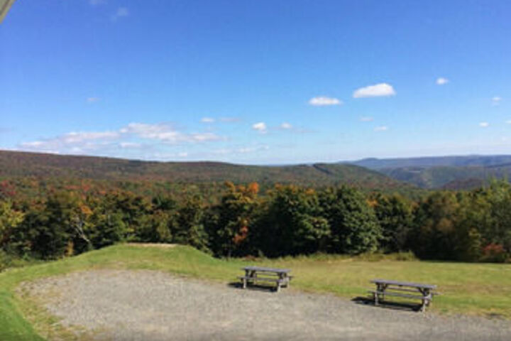 Whitcomb Summit Retreat