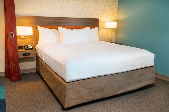 Home2 Suites by Hilton Bakersfield
