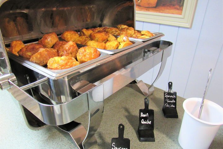 Breakfast/Coffee Service 91 of 107
