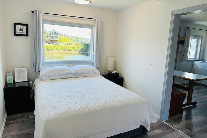 Raines Resort Cabins & RV