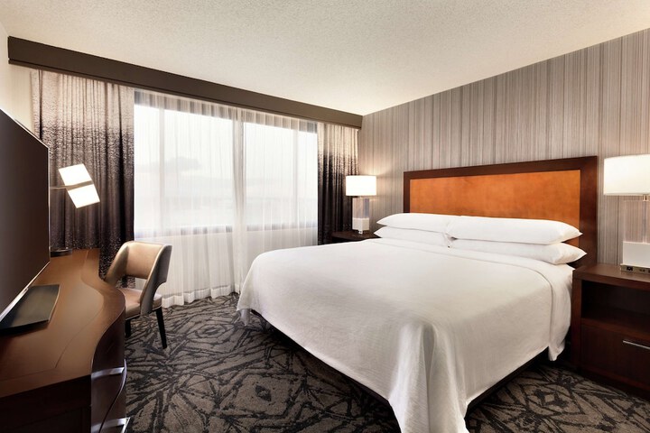 Room 47 of 103