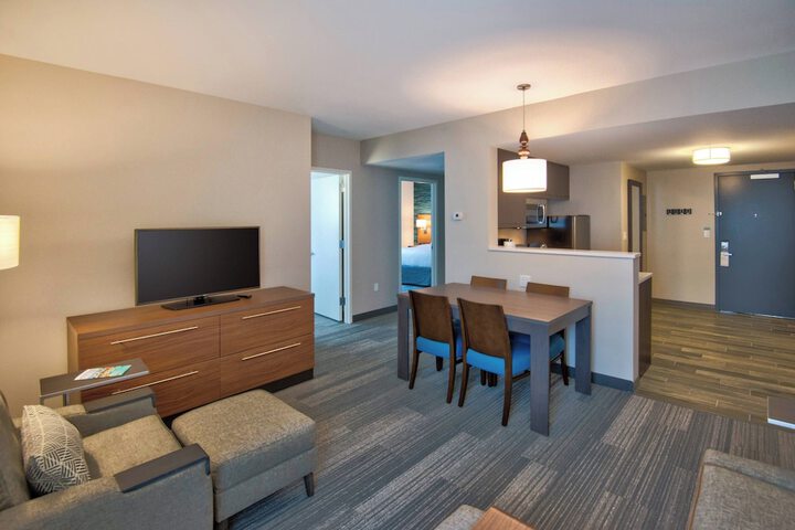 Room 34 of 45