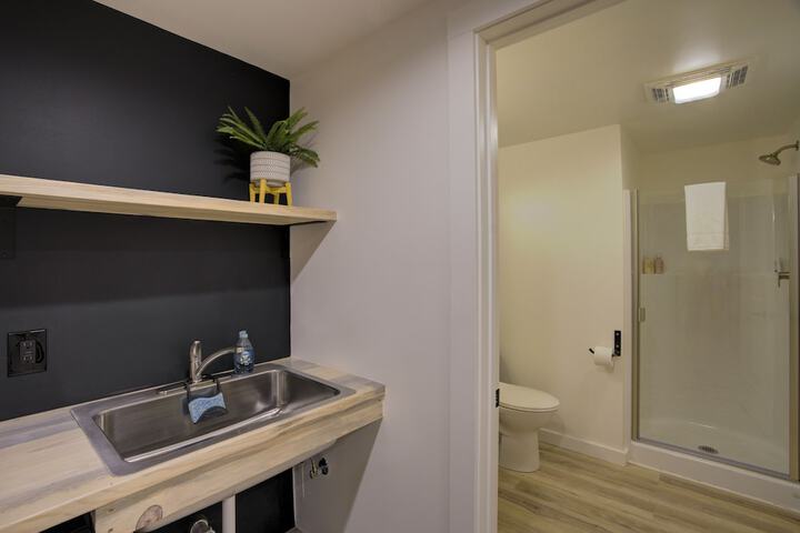 Room 18 of 21