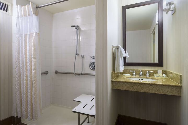 Hilton Garden Inn Edison / Raritan Center