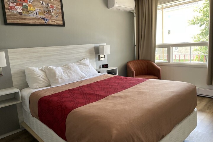 Room 15 of 39