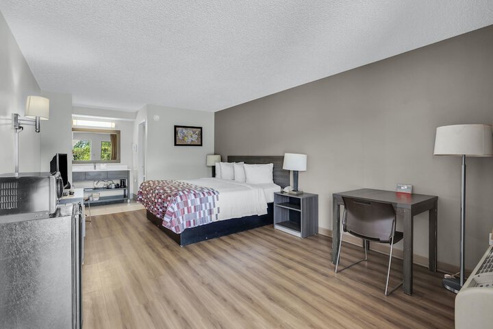Room 20 of 32
