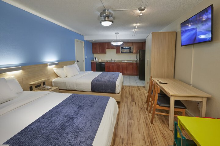 Ramada by Wyndham Hotel & Water Park