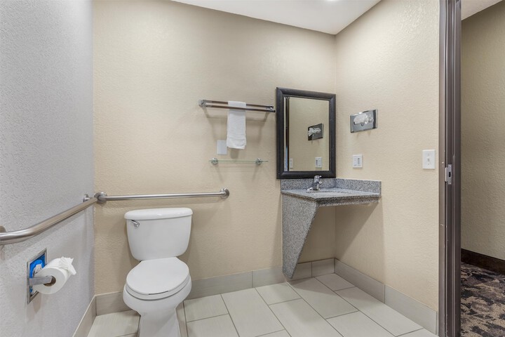 Best Western Plus Yukon