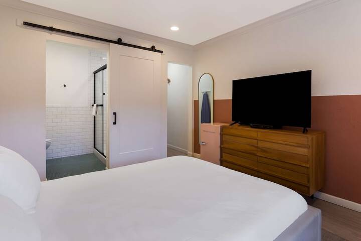 Room 22 of 68