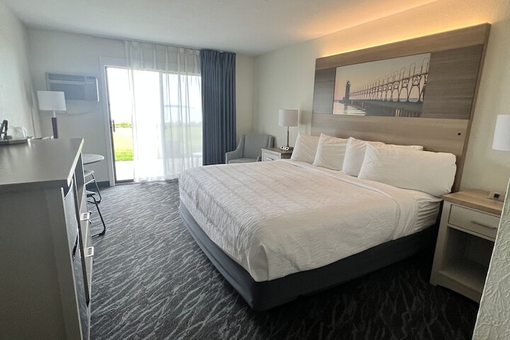 Room 16 of 47