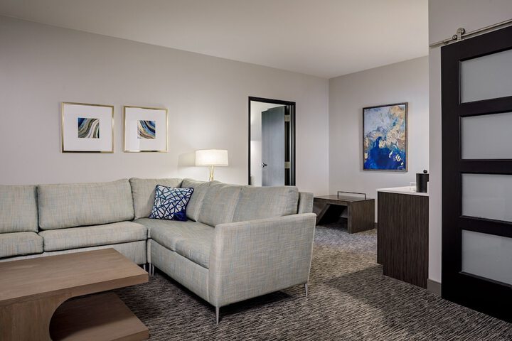 Room 20 of 37