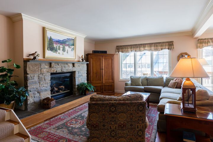 Topnotch Resort