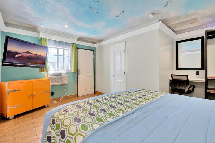 Room 29 of 41