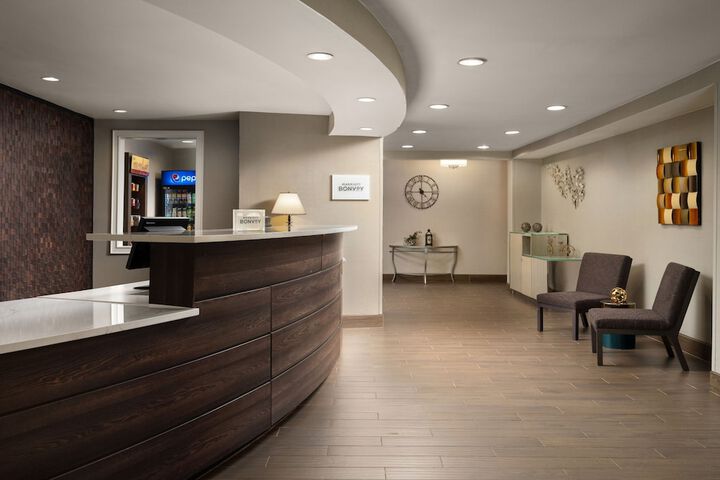 Hotel Interior 10 of 34