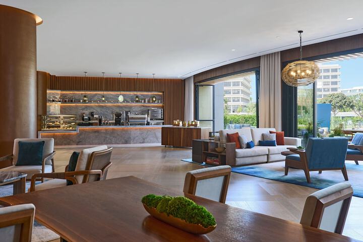 VEA Newport Beach a Marriott Resort & Spa
