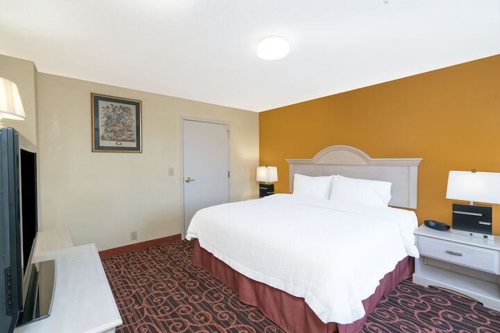 Room 16 of 20