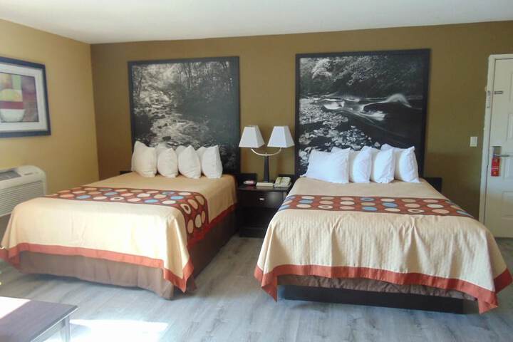 Room 27 of 30