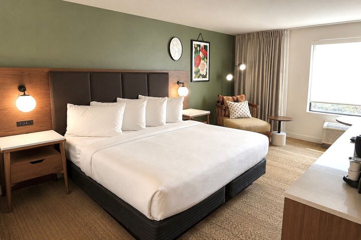 Kozy Hotel Dallas DFW Airport Area West