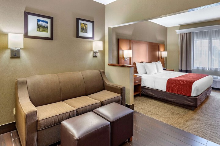 Comfort Suites Fort Collins Near University