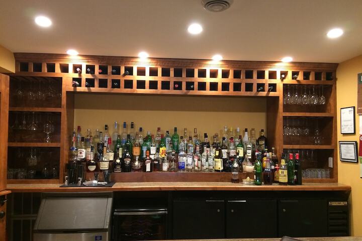 Goldmoor Inn