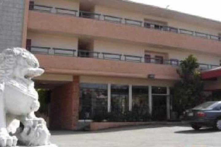 Hotel 6 of 33