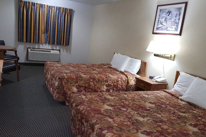 Room 17 of 43